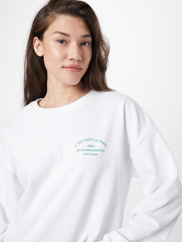 River Island Sweatshirt in White