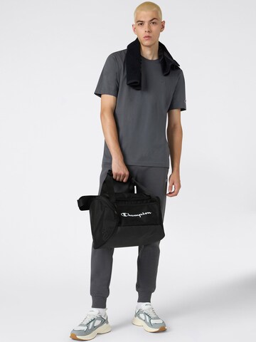 Champion Authentic Athletic Apparel T-shirt i grå
