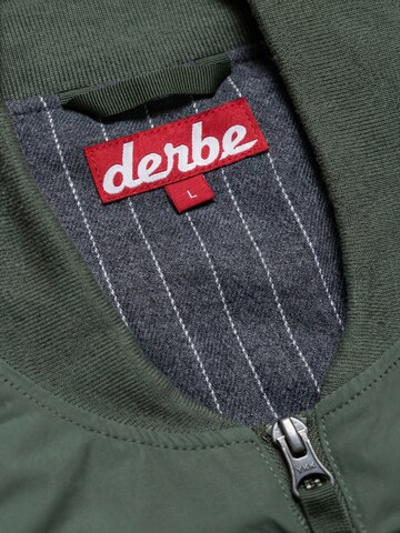 Derbe Between-Season Jacket in Green