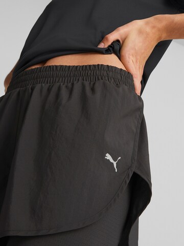 PUMA Regular Sportshorts in Schwarz