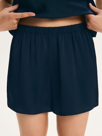 ESOTIQ - Pijama 'Essence' en azul