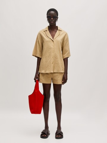EDITED Flared Pants 'Edna' in Beige