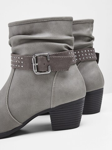Bottines bonprix en gris