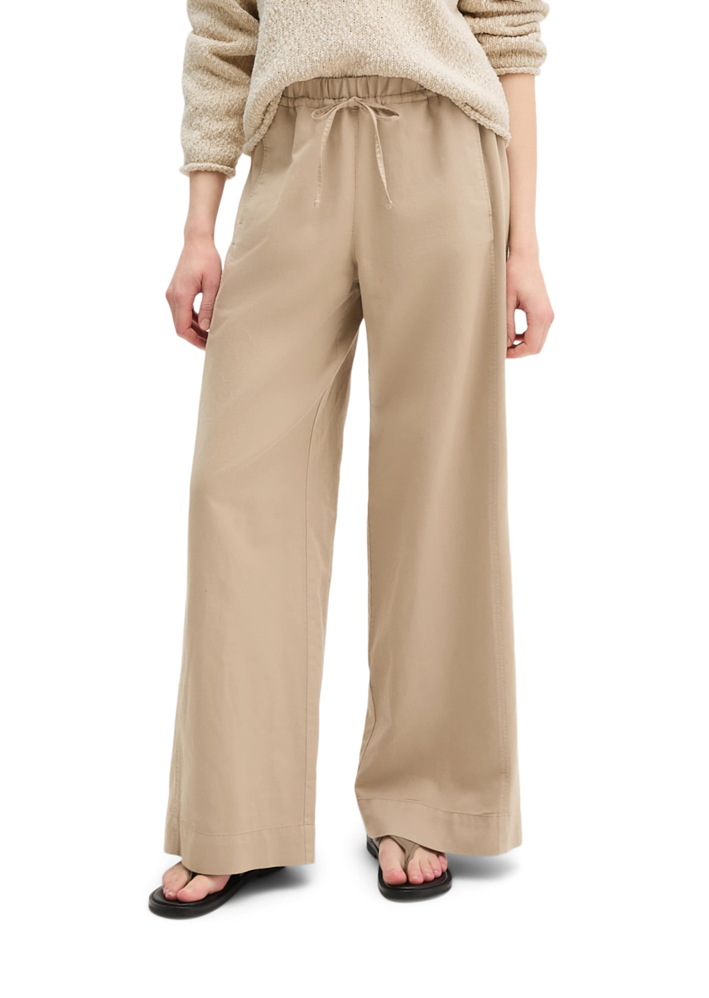 Marc O'Polo Wide leg Trousers in Brown: front