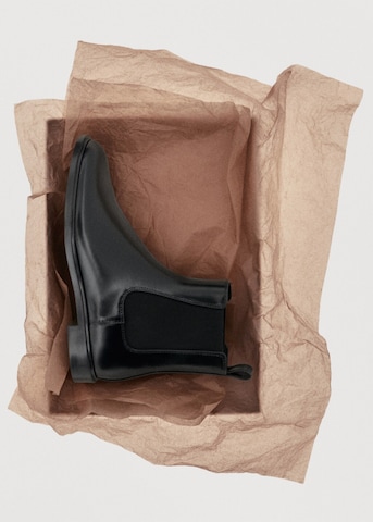 MANGO Booties 'Dide' in Black