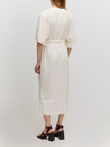 Robe 'Beeke' EDITED en blanc