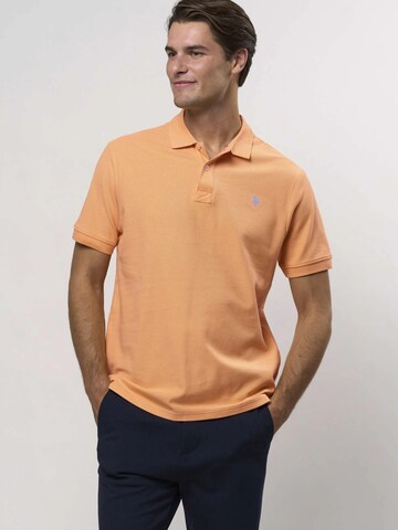 U.S. POLO ASSN. Bluser & t-shirts 'UMALFRED' i orange: forside