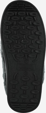 Après-ski Love Moschino en gris