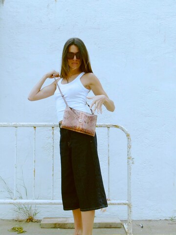 Clio Handbag 'CLYDE RAINBOW PYTHON' in Pink