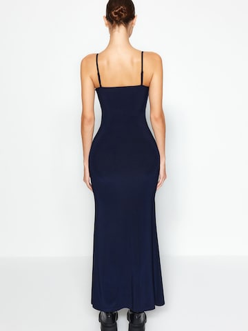 Trendyol Jurk in Blauw