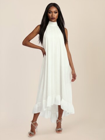 APART Kleid in Beige: Vorderseite