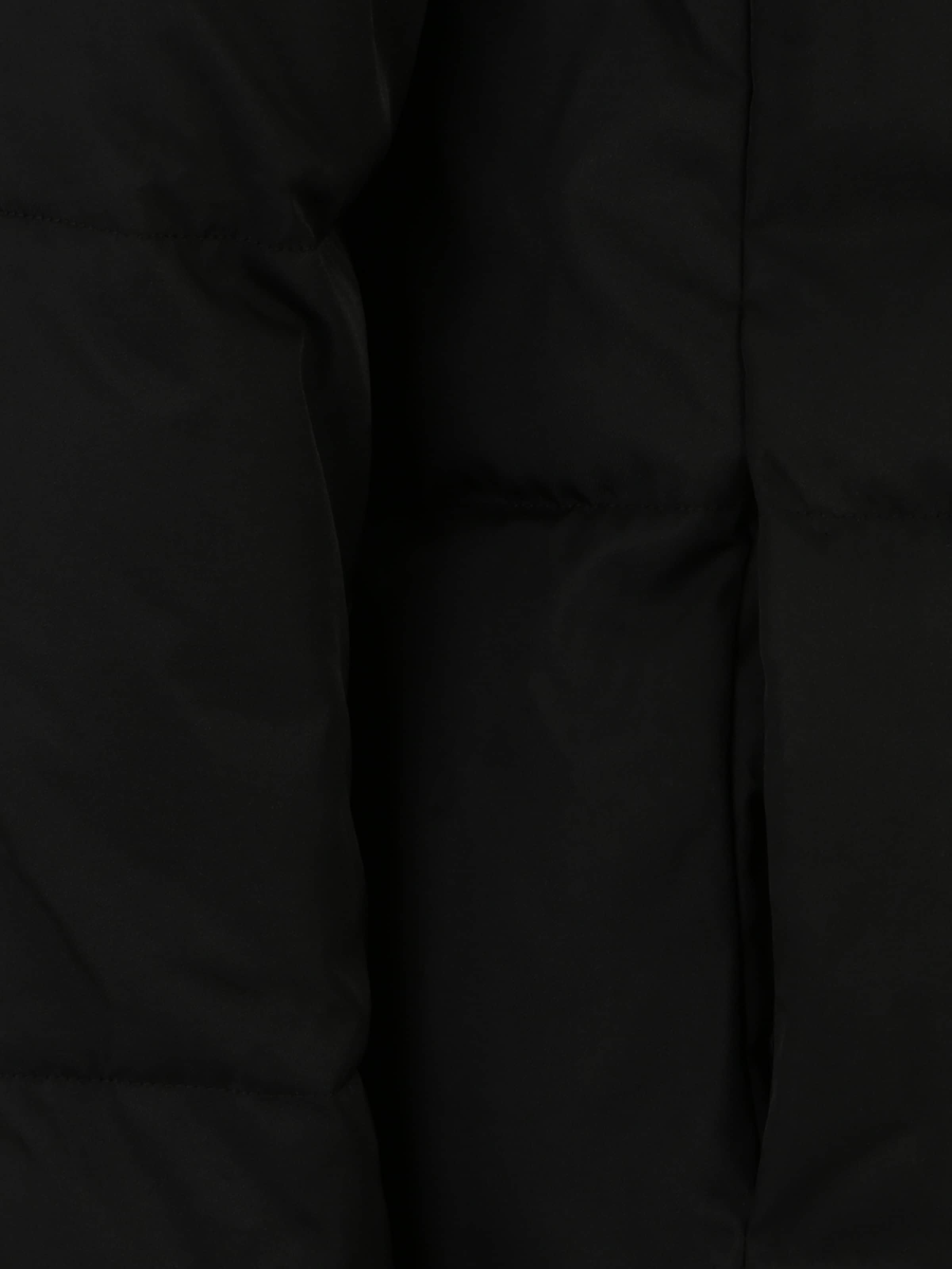 Vero Moda Tall Зимнее пальто 'STELLA' в Черный