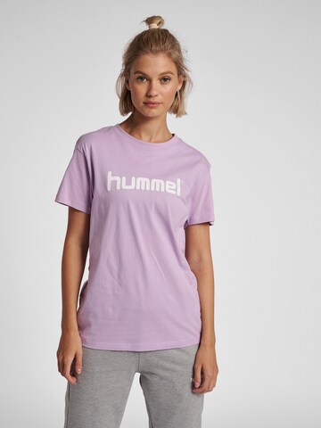 Hummel Μπλουζάκι σε λιλά: μπροστά