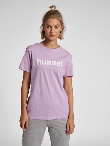 T-shirt Hummel en violet : devant