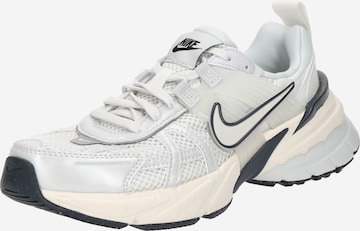 Sneaker bassa 'V2K' di Nike Sportswear in argento: frontale