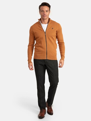 Jacey Quinn Knit cardigan in Brown