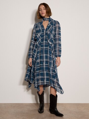 Apricot Dress ' ' in Blue: front