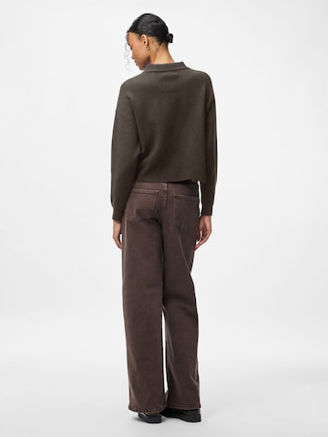 PIECES Pullover i brun