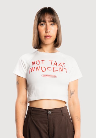 Another Cotton Lab Koszulka 'Not Innocent' w kolorze biały: przód