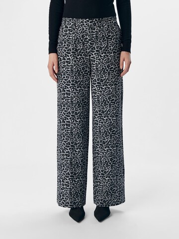 OBJECT Wide leg Broek in Grijs: voorkant