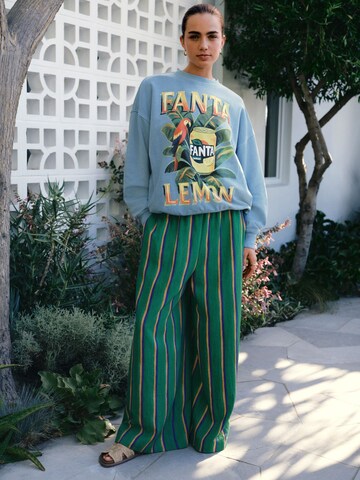 Next Широкий Штаны в Зеленый: спереди