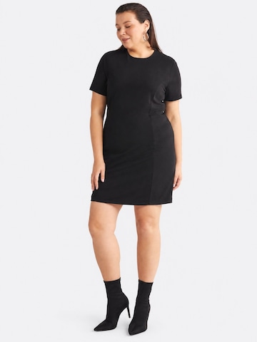 Ethiquet - Vestido em preto