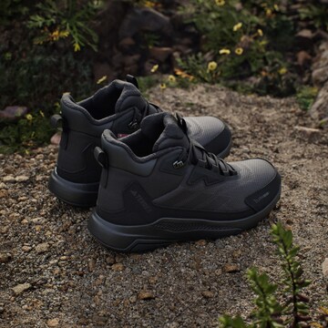 ADIDAS TERREX - Botas 'Anylander' em cinzento