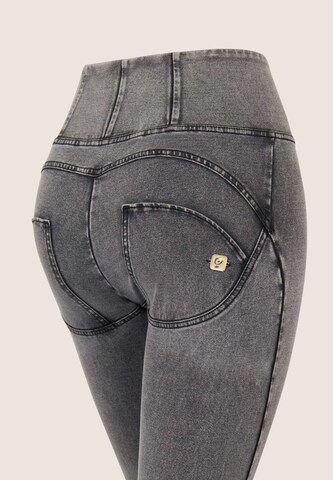 Freddy Skinny Jeggings in Grau