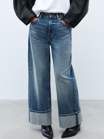 Pull&Bear Baggy Jeans in Blue: front