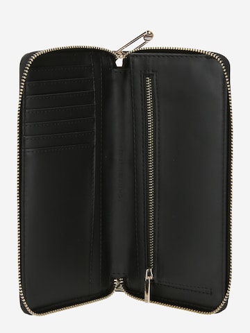 TOMMY HILFIGER Wallet 'ICONIC' in Black