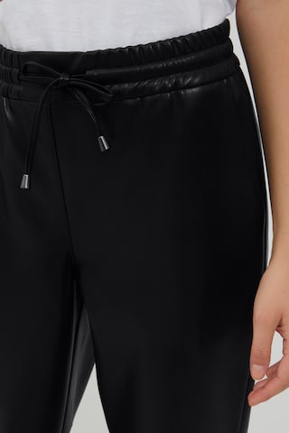 Oxmo Regular Jogger Pants 'Paulia' in Schwarz