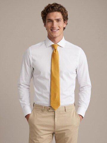Suitable Tie in Yellow: front
