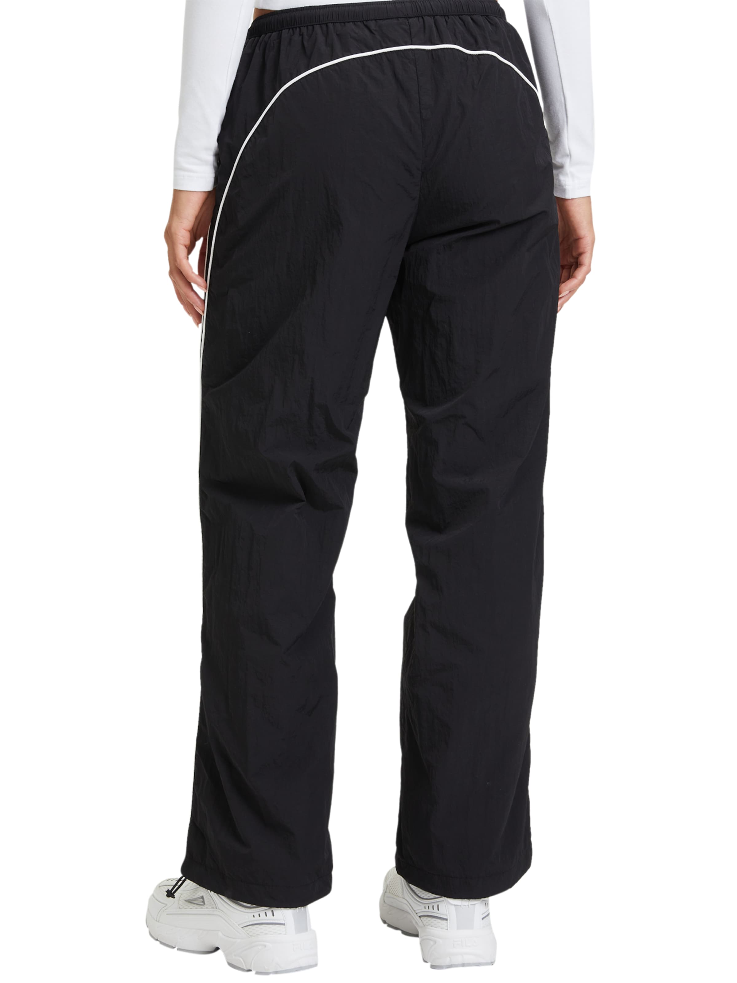 juoda FILA Laisvas Kelnės 'LAPLACE'