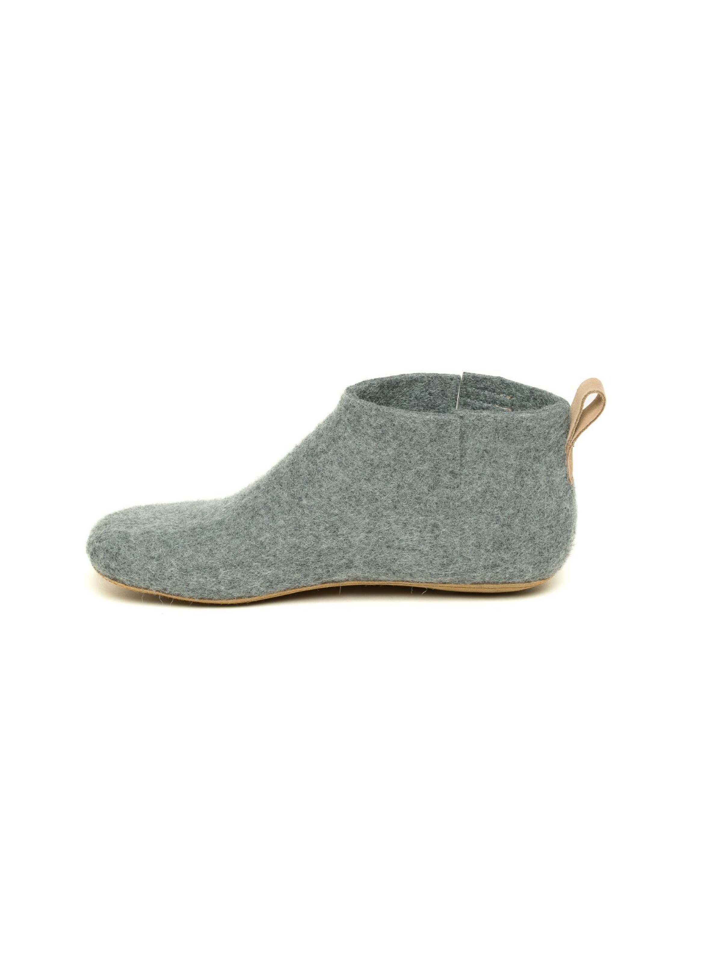 MagicFelt Slippers 'Filzstiefel Magicfelt 743' in Grey