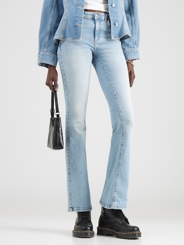 Tally Weijl Flared Jeans in Blue: front