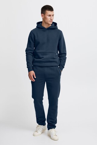 regular Pantaloni di 11 Project in blu