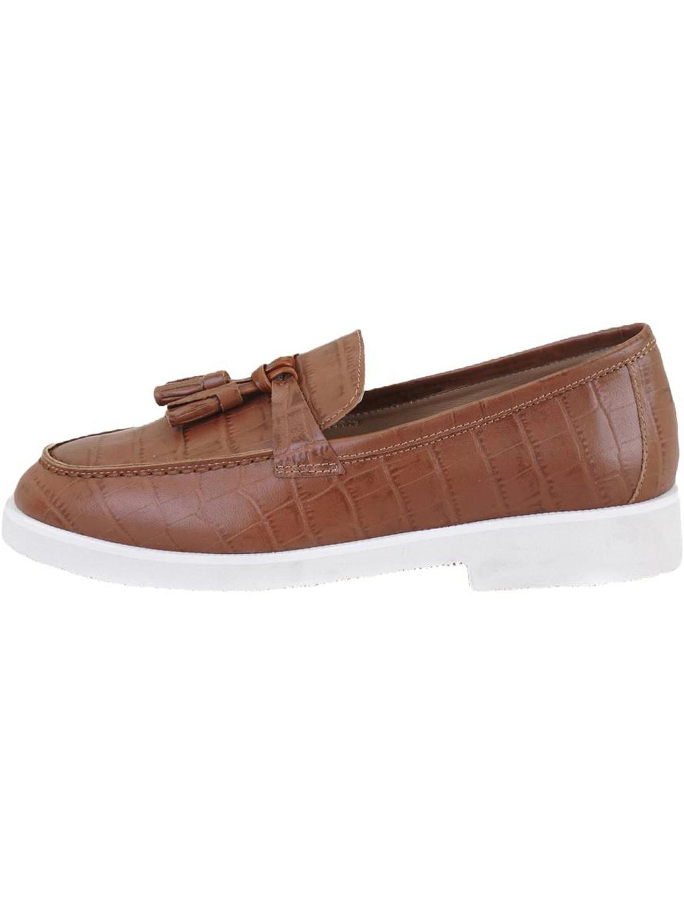 Desa Moccasins in Brown