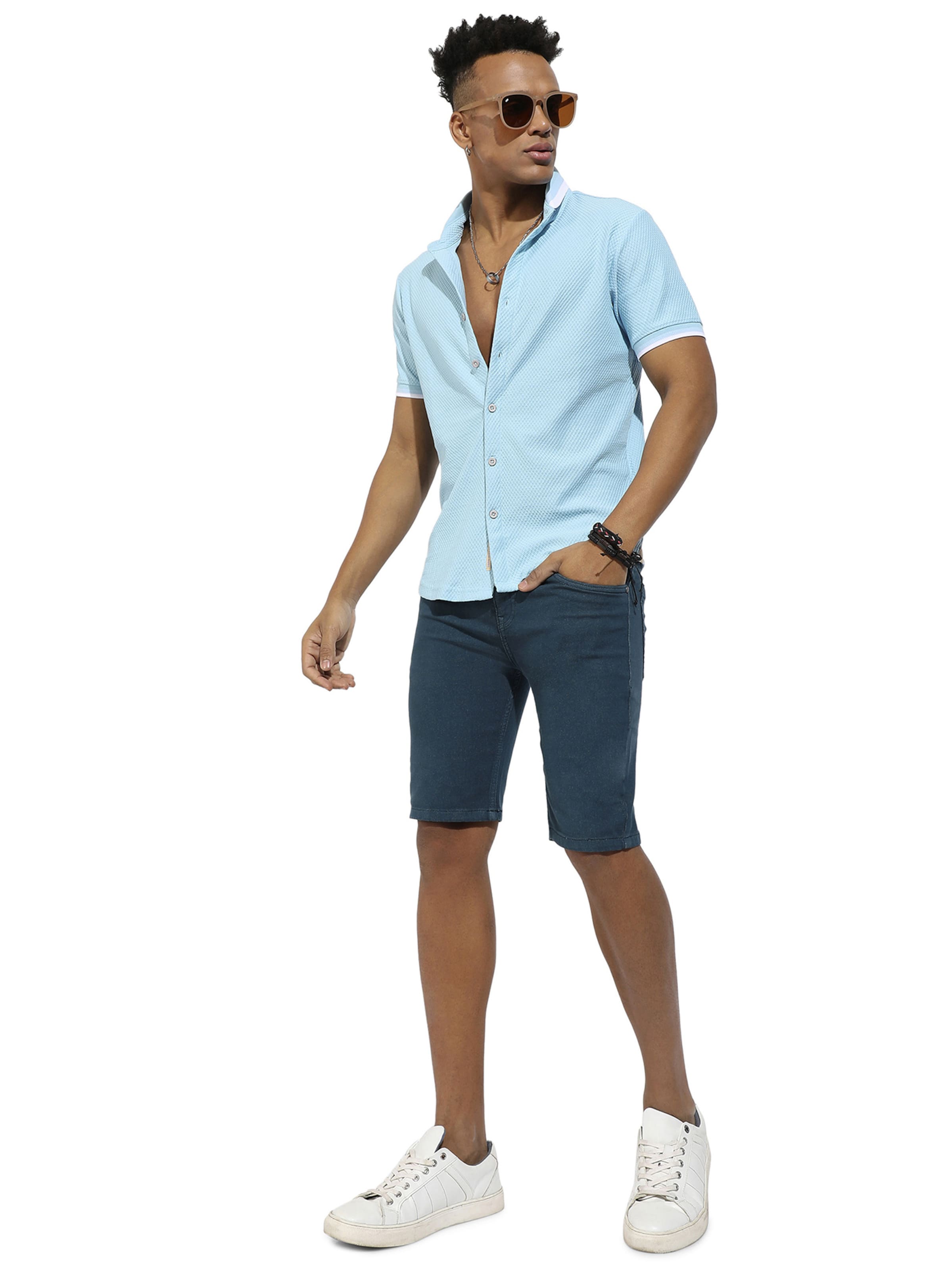 Campus Sutra Slim Fit Риза 'Santino' в синьо