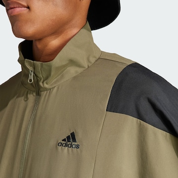 ADIDAS SPORTSWEAR Trainingspak in Groen