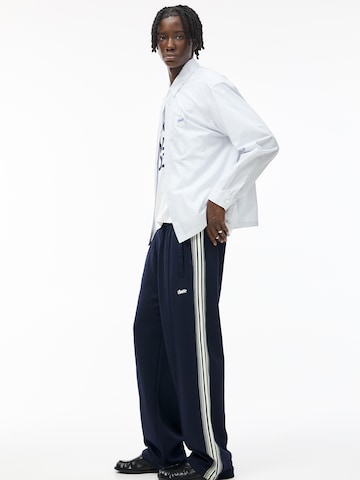 Loosefit Pantalon Pull&Bear en bleu