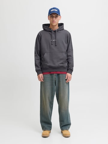 Sweat-shirt 'JORNORREBRO' JACK & JONES en gris