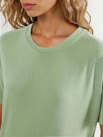 Busem Dress in Green