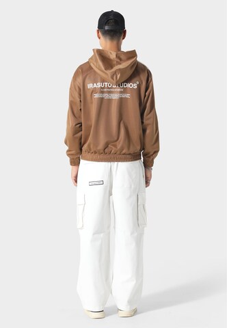 Irasuto Studios Sweatshirt 'Tricote' in Braun
