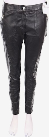 Red Valentino Pants in M in Black: front