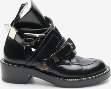 Balenciaga Dress Boots in 37,5 in Black: front