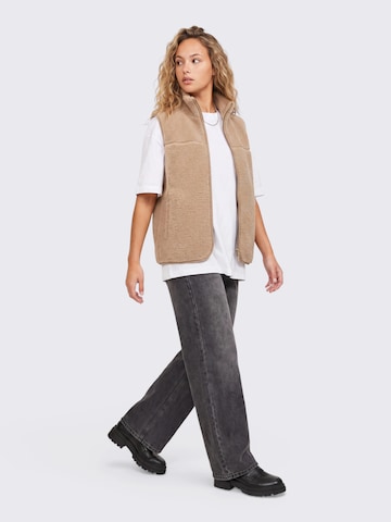 Gilet 'Kim' di studioselect in beige
