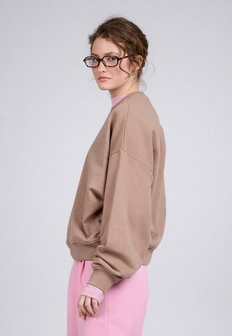 Felpa 'Croissant' di OH APRIL in marrone