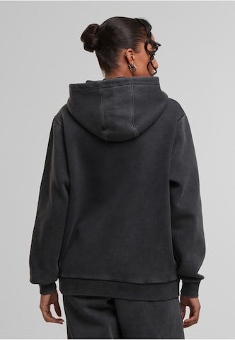 Urban Classics Свитшот в Черный