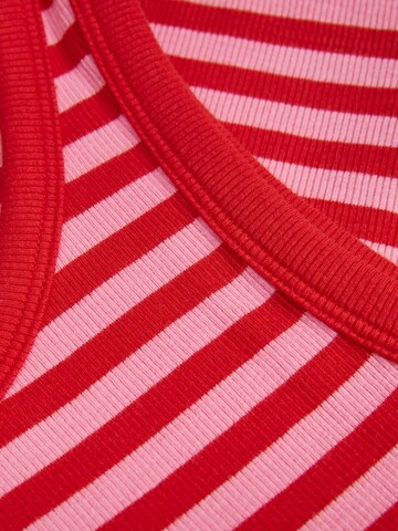JJXX Top 'JXFallon' in Red