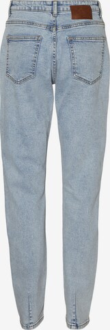 Noisy may Tapered Jeans 'JULY' in Blau